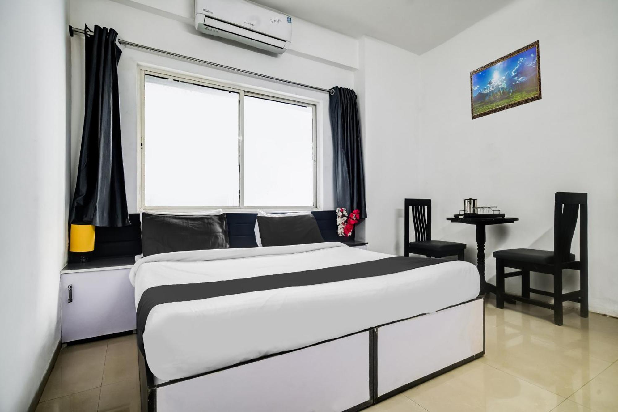 Super Hotel O Indraprasth Индаур Экстерьер фото