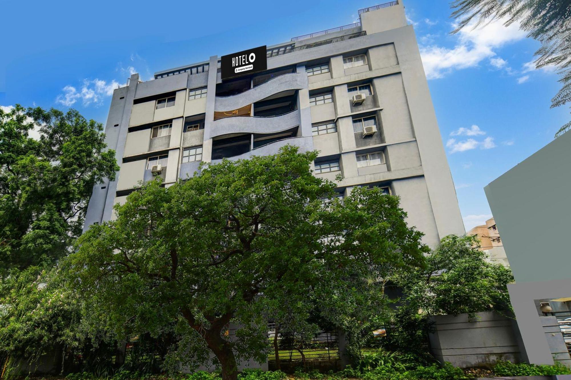 Super Hotel O Indraprasth Индаур Экстерьер фото